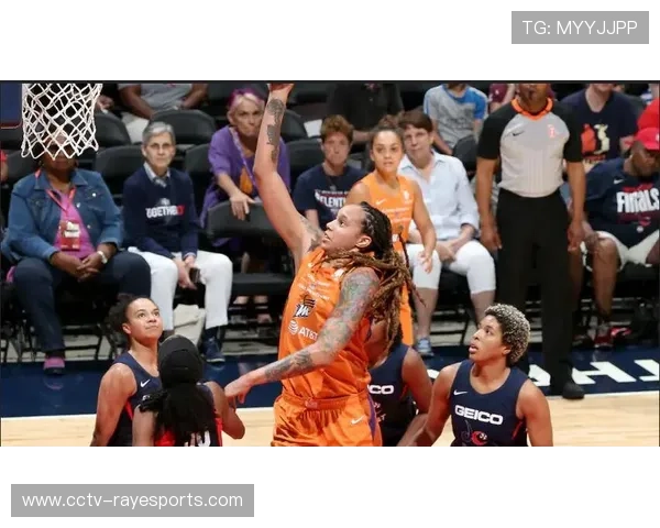 水星队在总决赛期间试图利用邦纳外线投射牵制 水星队在总决赛期间试图利用邦纳外线投射牵制